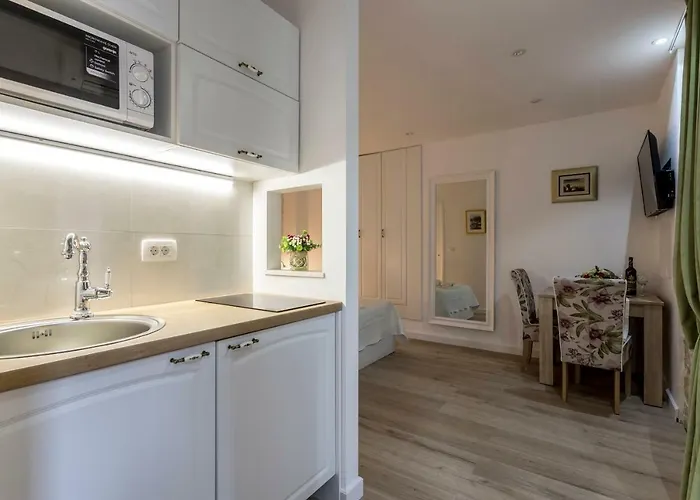 Апартаменты Center Сплит